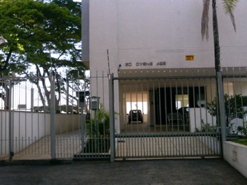  A PARTE IDEAL CORRESPONDENTE A 46,50% DO IMÓVEL DEMATRÍCULA Nº 9786 DO 2º CARTÓRIO DE REGISTRO DE IMÓVEISDE SÃO PAULO/SP (DE PROPRIEDADE DE RENATO CESAR VANUCCI DE MORAES). Nº CONTRIBUINTE: 012.062.0031-6. DESCRIÇÃO:A parte ideal correspondente a 46,50% do apartamento nº21, no 2º andar do Edifí